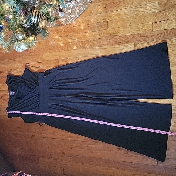 Vince Camuto Women's Jumpsuit - Picture 4 of 9